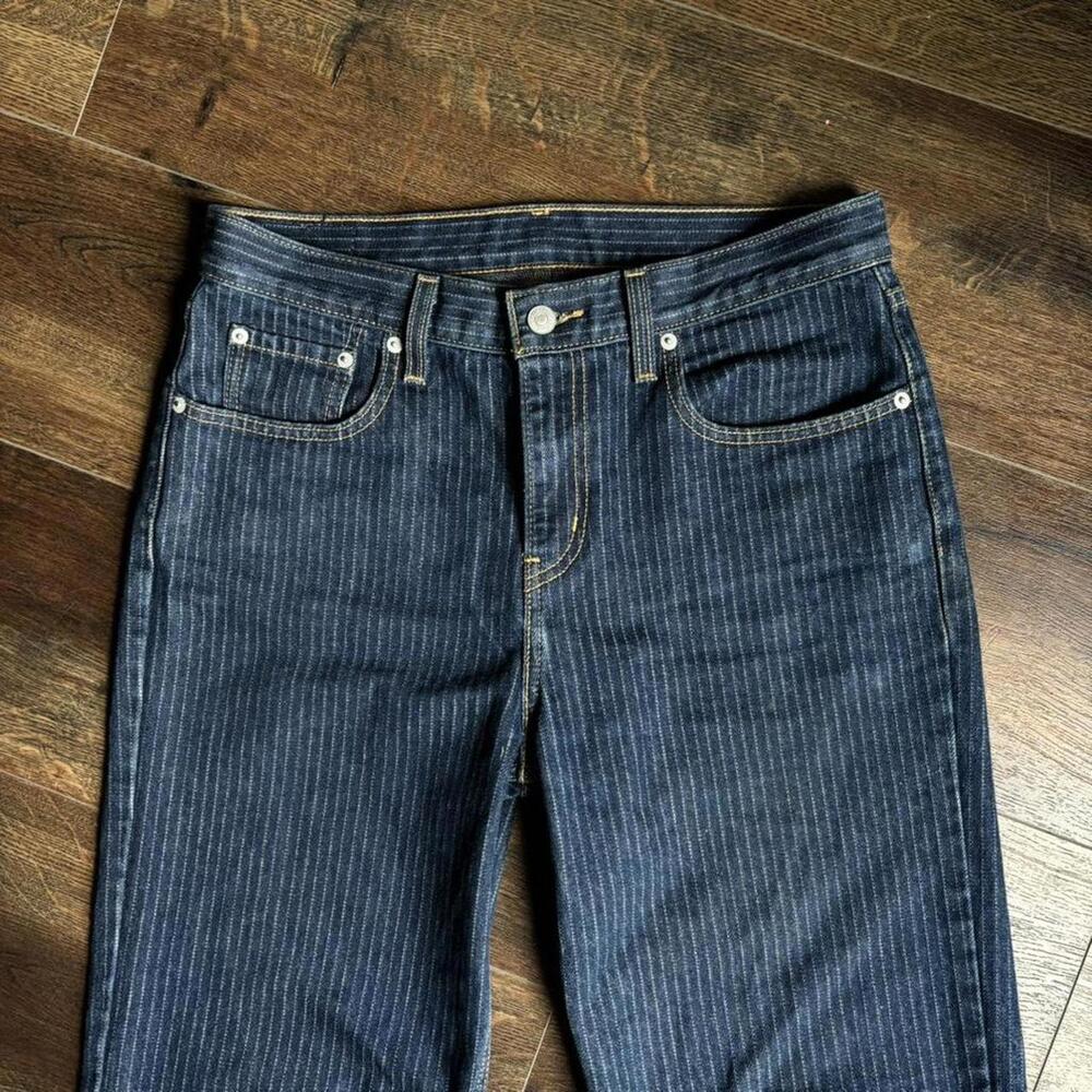 Dark Wash Pinstripe Jeans – Levi’s Mid Rise Straight Leg 28x30